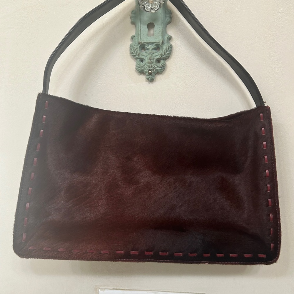 Coach Leather/ hair calf shoulder bag. Leather strap. No wear and tear.